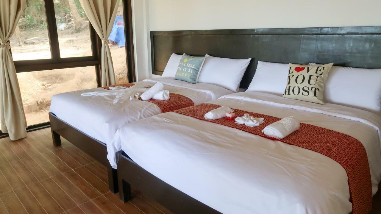 Moon Beach Villas Эль-Нидо Экстерьер фото